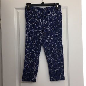 Nike Dri-Fit Patterned Capri Leggings